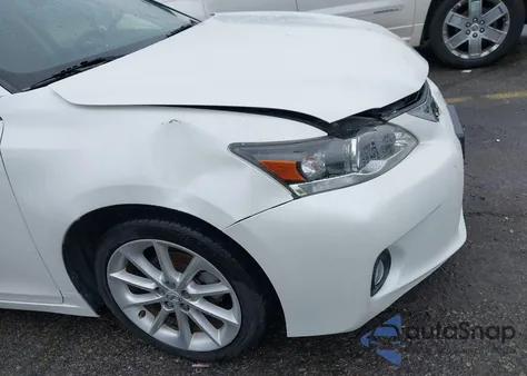 2013 Lexus Ct 200H z USA, uszkodzony, nr VIN JTHKD5BH4D2140980